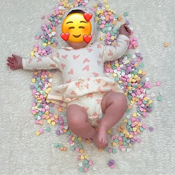 Onesie, heart, long sleeve, dress with bonnet - Picture 5 of 5